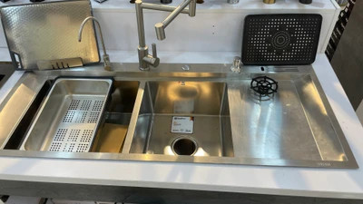سینک دولگن 120 سانت به همراه لیوانشور برند هوادیائو huadiao ضخامت ورق 3 میل ضد خش و رسوب محصول وارداتی