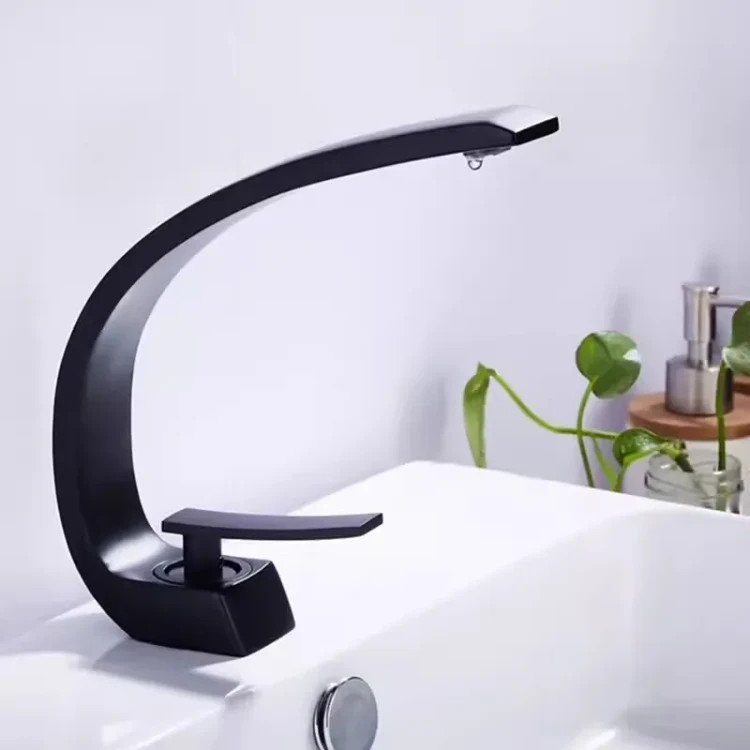شیرروشویی مدرن برند هایشین hyshin کیفیت محصول فوق العاده جنس بدنه برنجی با دوام بالا