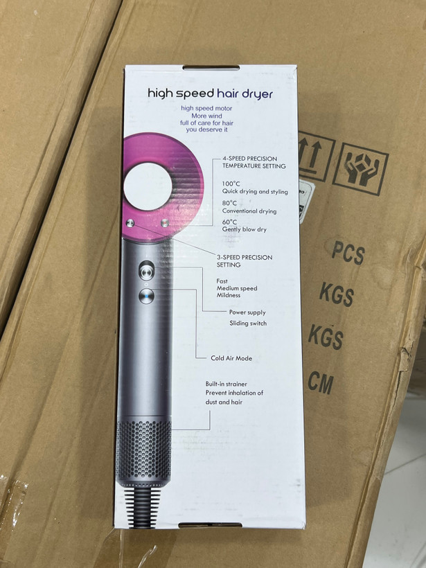 سشوار محصول جدید دیکالان Dikalan با سری مگنتی توان دستگاه 1800w ولتاژ 220v باکیفیت و کاربردی برای خانه های لوکس و هتل ها
